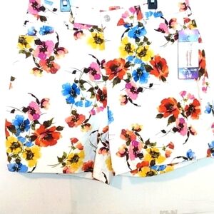 GLORIA VANDERBILT DREAM GARDEN VINTAGE WHITE HIGH RISE AMANDA SHORTS SIZE 14 NWT